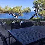 Sea frontline Apartment \'Ernesto\'. Pool. WIFI