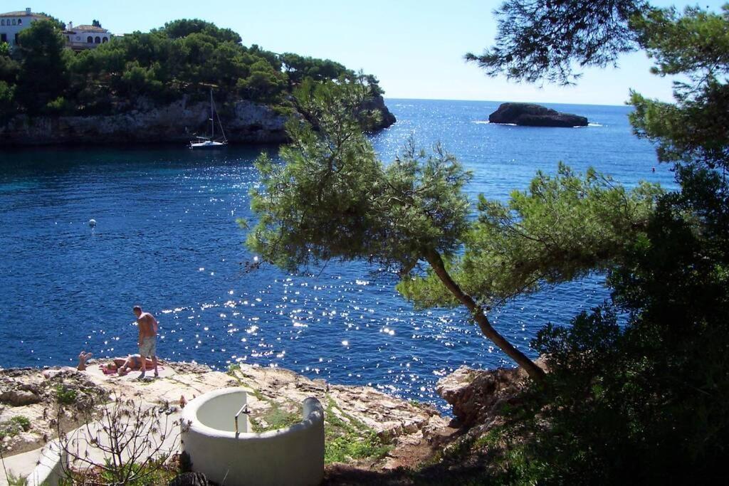 Sea Frontline 'ernesto'. Pool. Wifi Apartment Santanyí